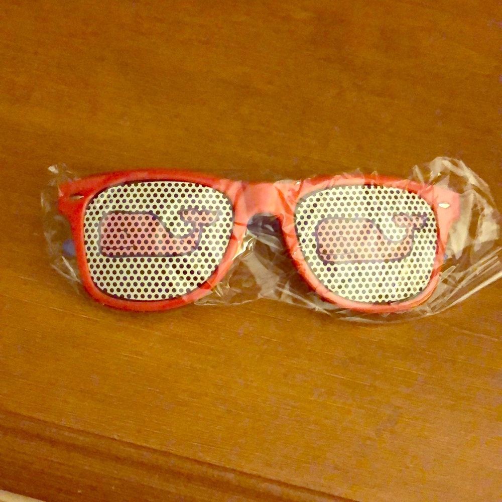 Vineyard Vines Sunglasses